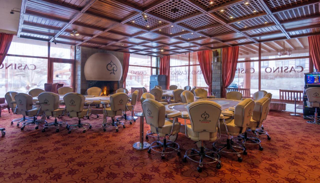 Platinum Hotel And Casino Bansko Exterior photo